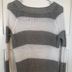 Women’s small American Eagle sweater